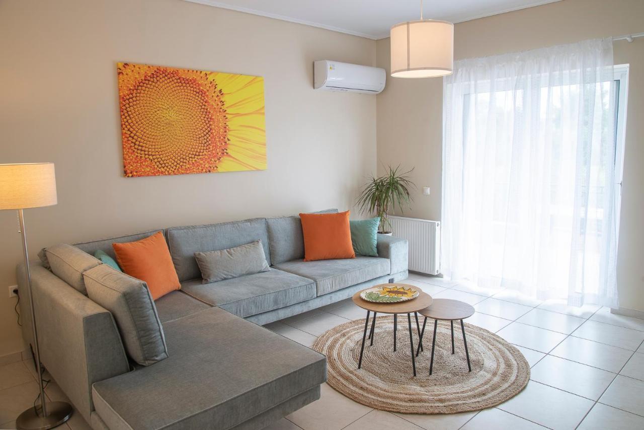 Helios: Charming Beach Home Next To Crystal Waters Nea Makri Luaran gambar