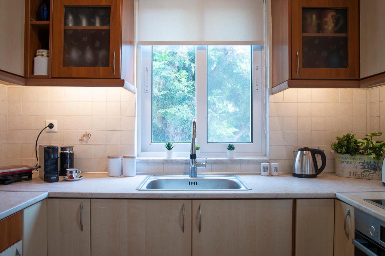 Helios: Charming Beach Home Next To Crystal Waters Nea Makri Luaran gambar
