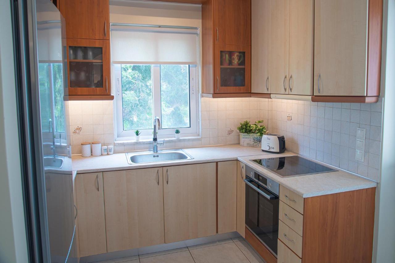 Helios: Charming Beach Home Next To Crystal Waters Nea Makri Luaran gambar